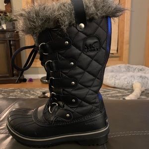 Sorel snow boots